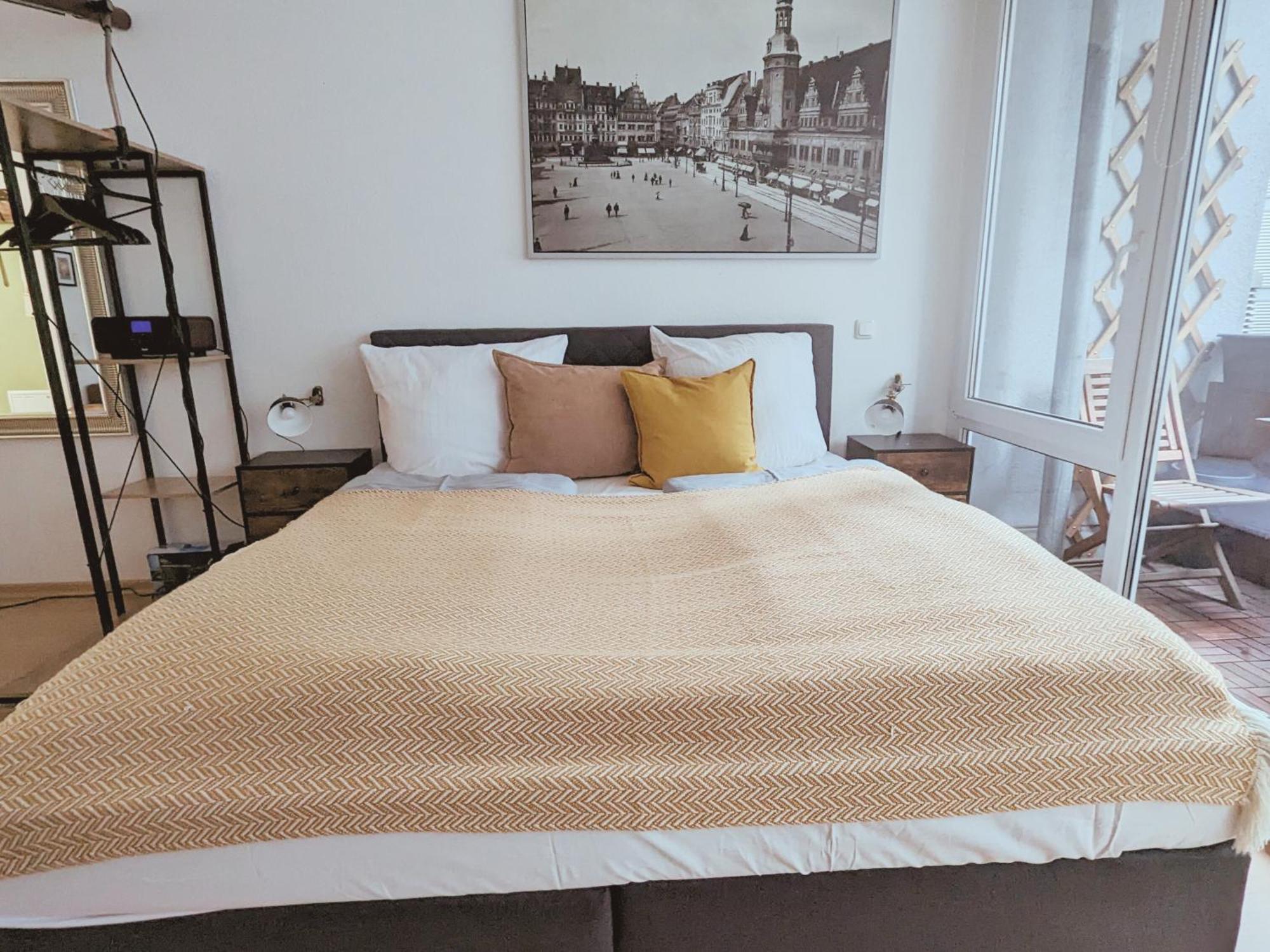 Zentrale - Ferienwohnung Am Thomaskirchhof Leipzig Extérieur photo